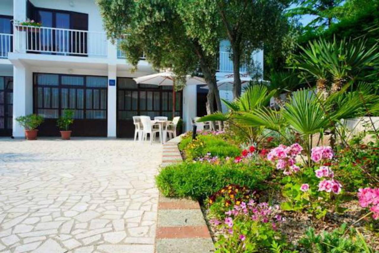 Rooms Amfora Krk Town Kültér fotó